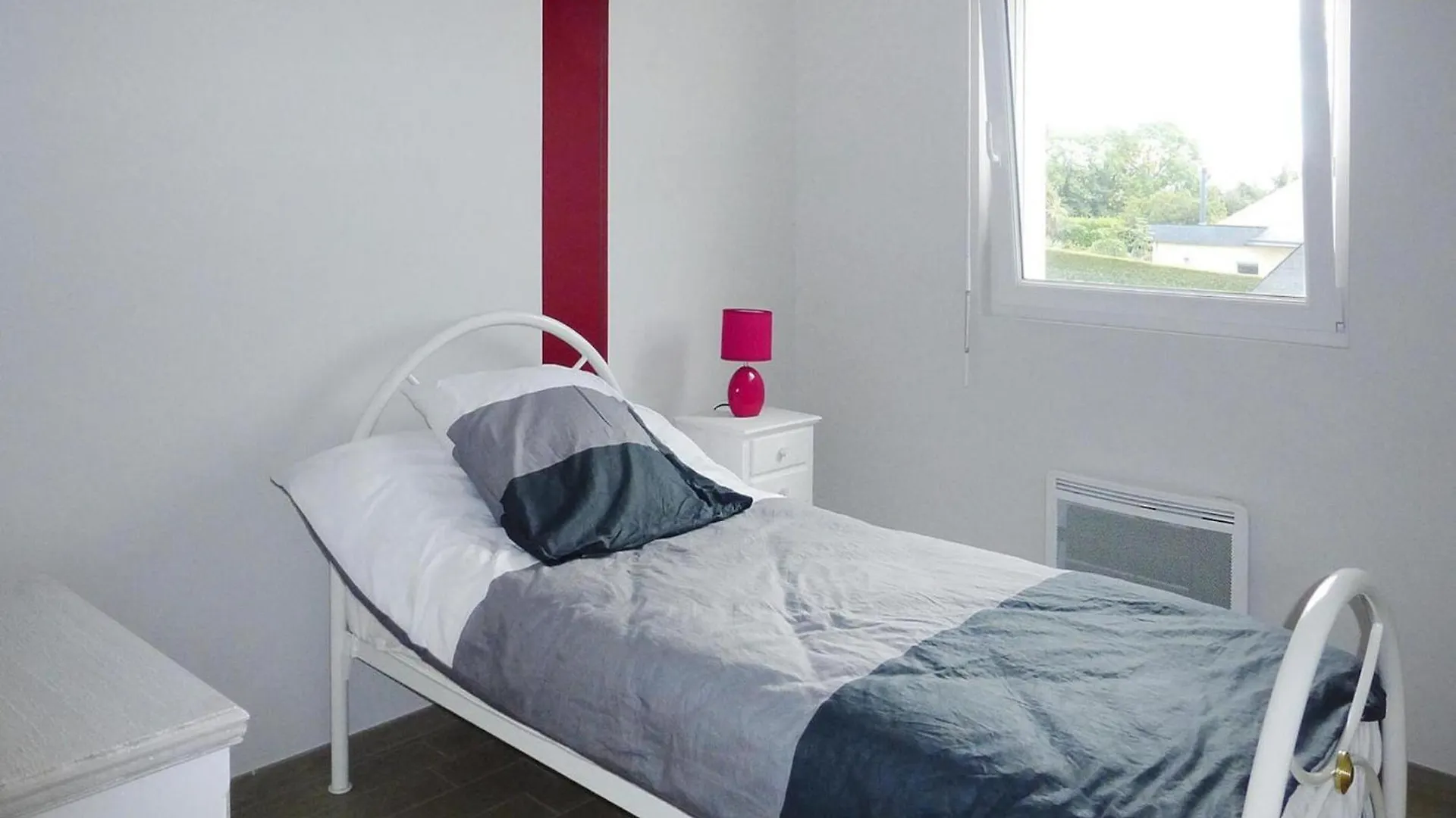 Dom wakacyjny Comfortable Semi-Detached House With Terrace Saint-Quay-Portrieux