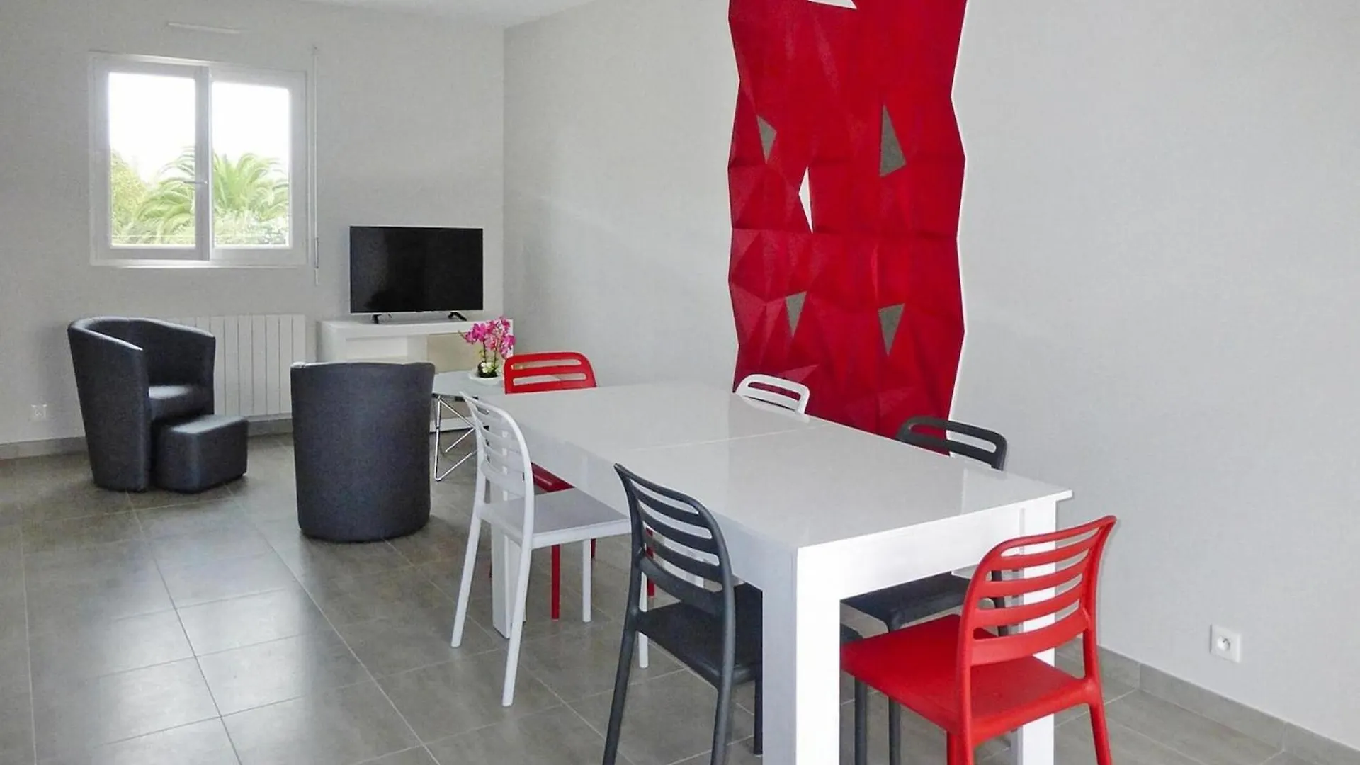 Comfortable Semi-Detached House With Terrace Saint-Quay-Portrieux Dom wakacyjny